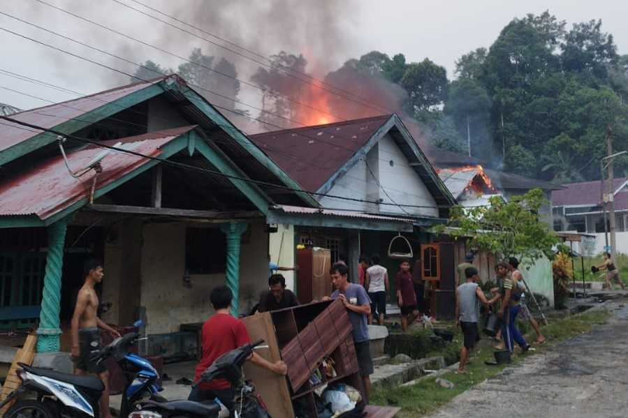 Rumah Warga di Way Krui Ludes Terbakar, Satu Orang Alami Luka Ringan