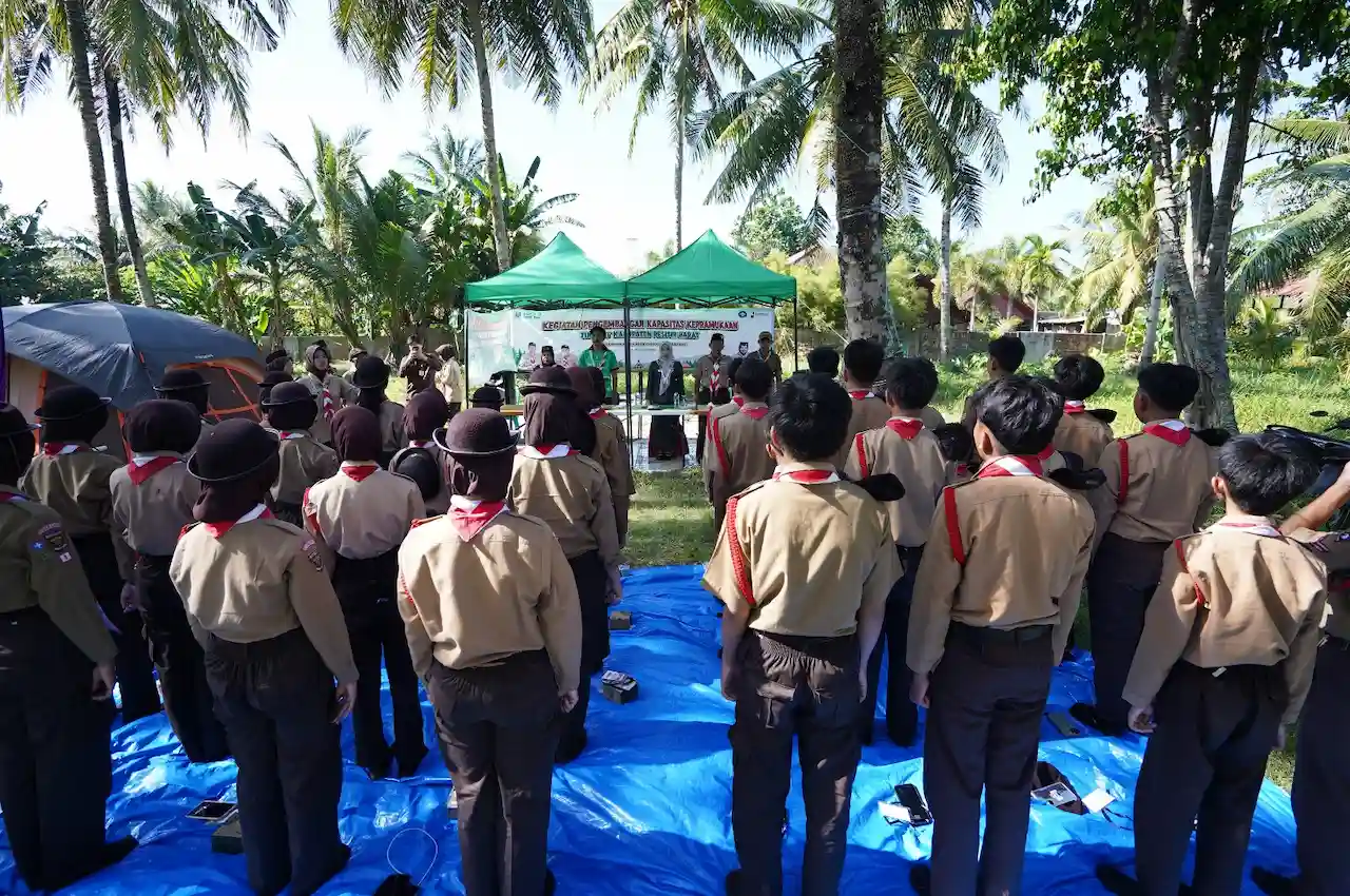Disporaparekraf Pesisir Barat Perkuat Kapasitas Pramuka untuk Cetak Generasi Muda Berkarakter