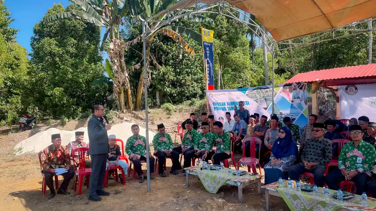 Pemkab Pesisir Barat Dukung Pembangunan Ponpes Fawwaz untuk Cetak Generasi Berakhlak