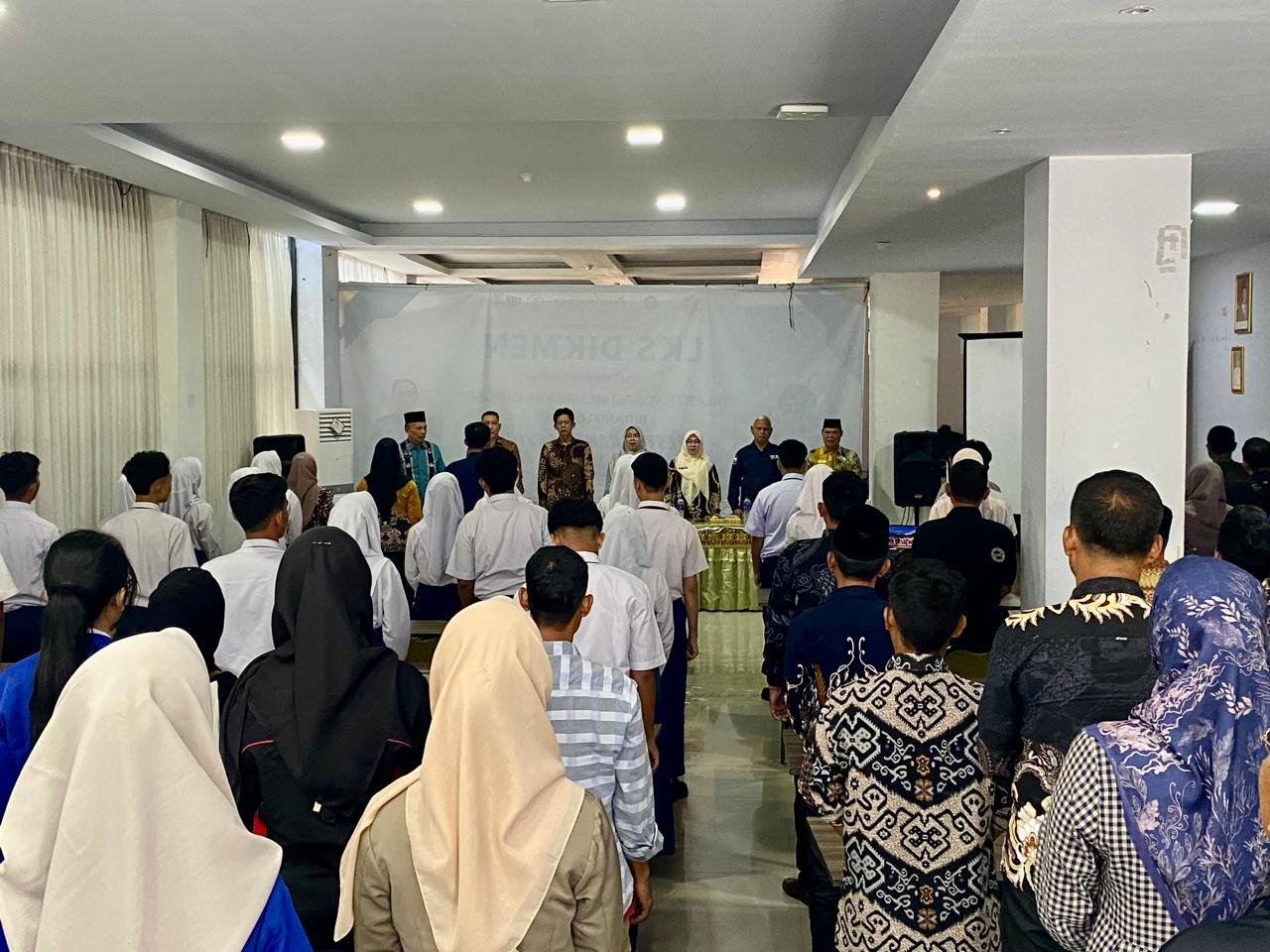 25 Pelajar Pesisir Barat Terima Beasiswa ADEM, Siap Tempuh Pendidikan di Bandar Lampung