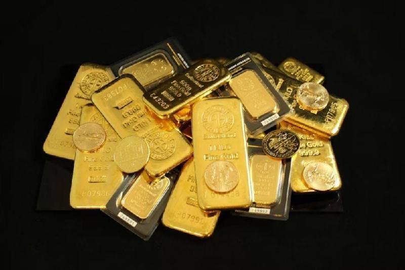 Harga Emas Antam Hari Ini Turun Rp 20 Ribu, Buyback Melemah Jadi Rp 2,368 Juta per Gram