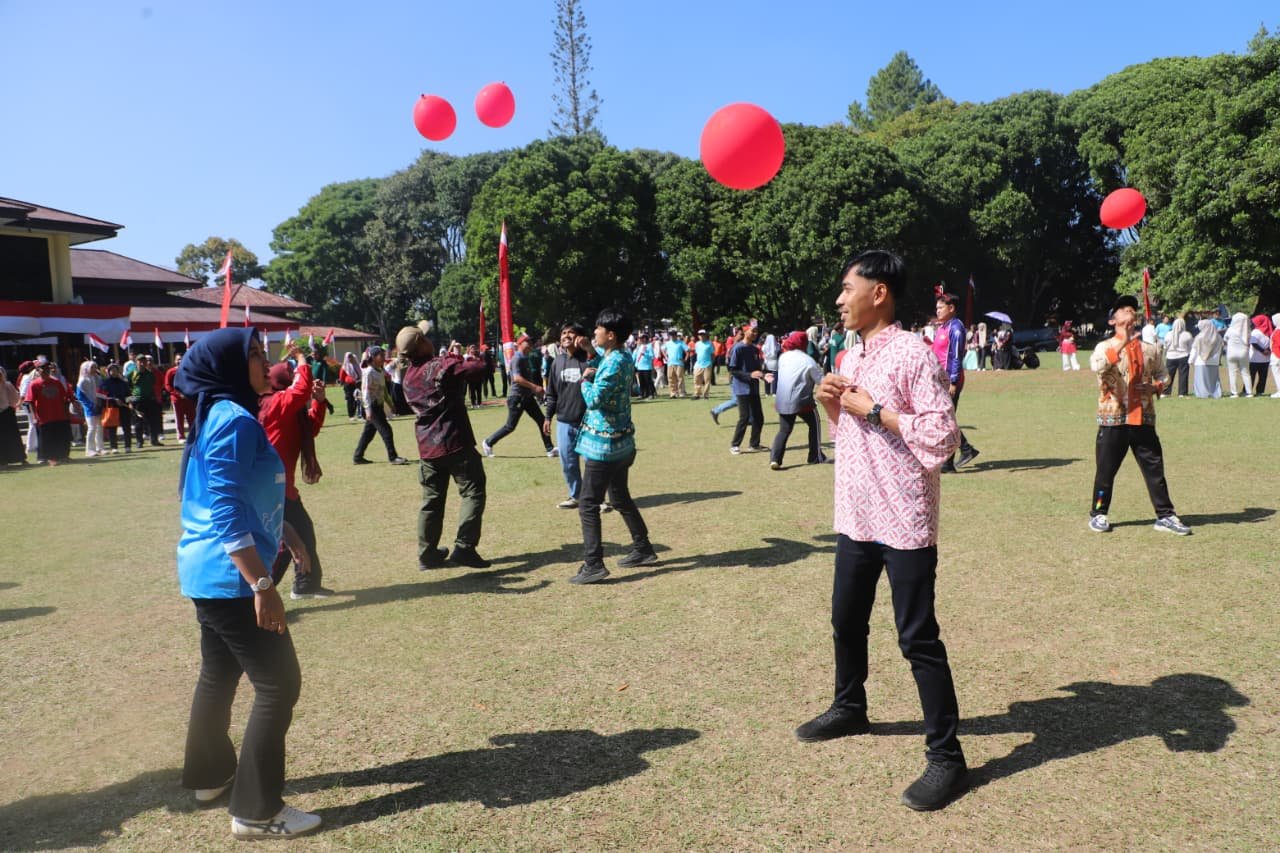 ASN Lampung Barat Adu Kekompakan Lewat Lomba Olahraga Ceria