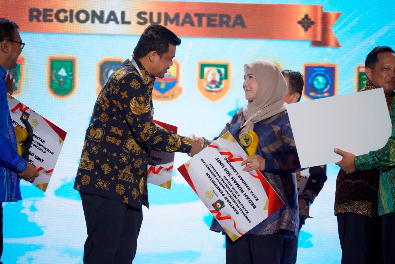 Pemkot Bandar Lampung Raih Penghargaan Program 3 Juta Rumah