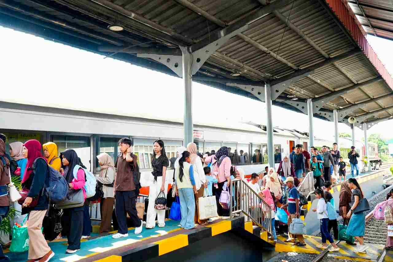 KAI Divre IV Tanjung karang Layani 681 Ribu Pelanggan pada Semester I 2026