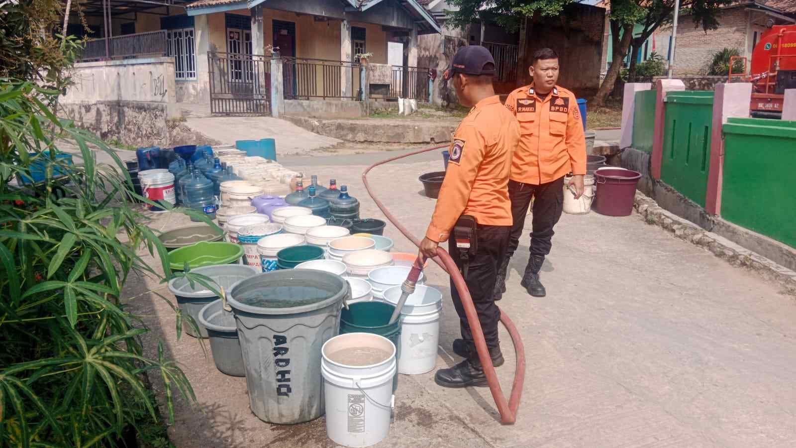 Kemarau Panjang Picu Krisis Air Bersih di Bandar Lampung, BPBD Salurkan 100 Ribu Liter per Hari