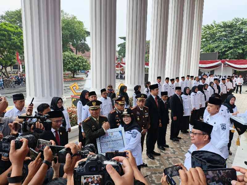 HUT RI ke-81, Eva Dwiana Ajak Warga Kolaborasi Bangun Bandar Lampung