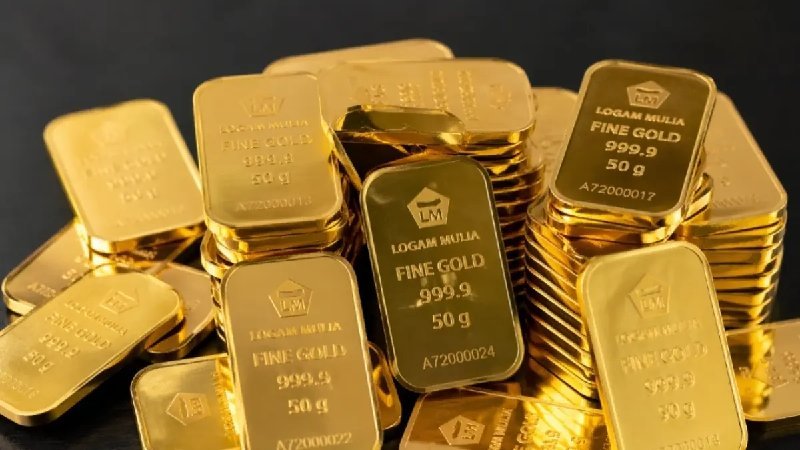 Harga Emas Antam Hari Ini Turun Rp5.000 per Gram, Buyback Ikut Melemah