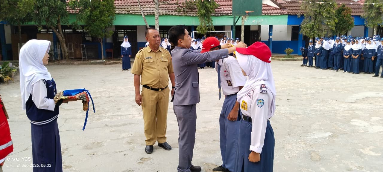Edi Novial Lepas 6 Tim PMR Lampung Barat, Siap Berlaga di Lomba Tandu Darurat