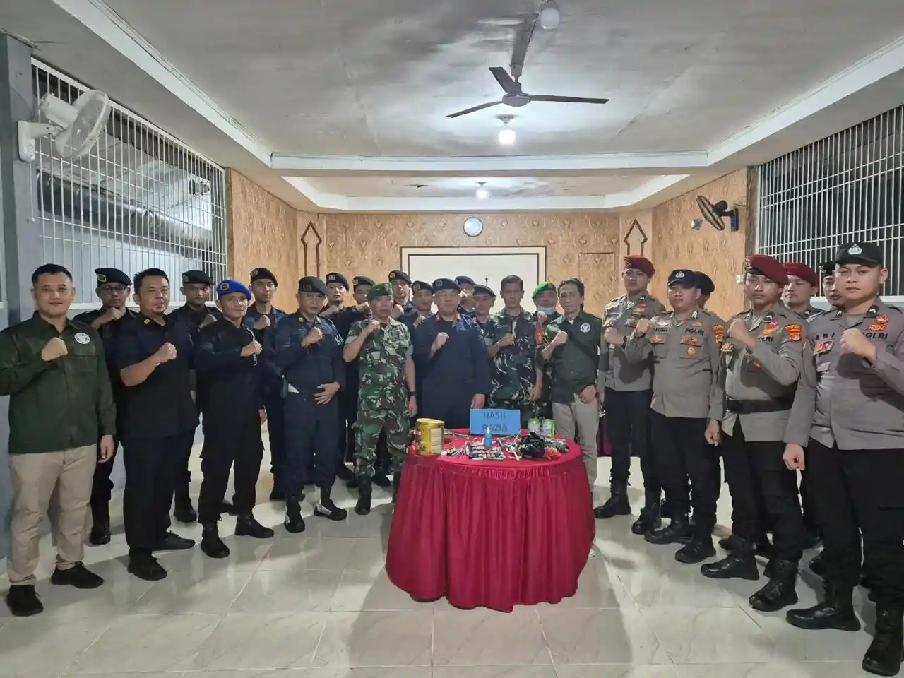 Rutan Krui Gelar Razia Gabungan, 20 Orang Jalani Tes Urine dan Hasilnya Negatif