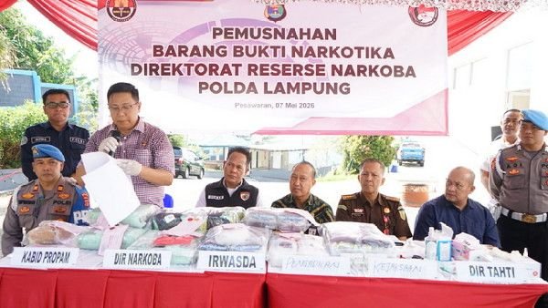 Polda Lampung Musnahkan Sabu dan Ekstasi, 216 Ribu Jiwa Diselamatkan