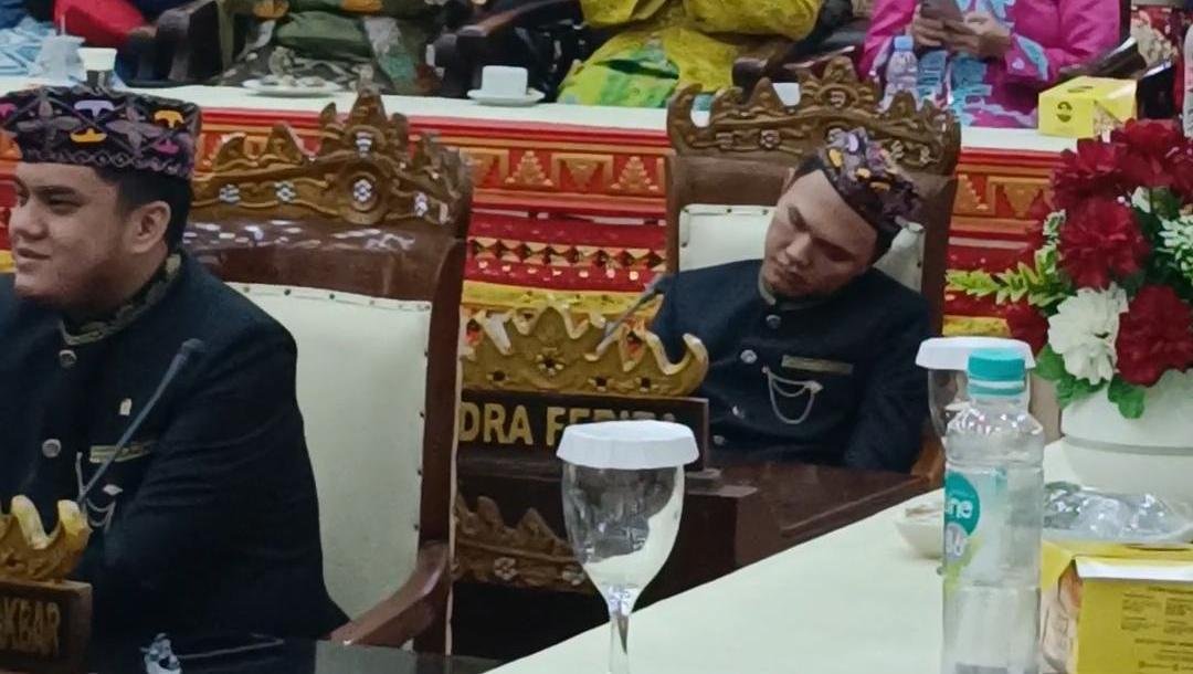 Anggota DPRD Bandar Lampung Terciduk Molor di Paripurna HUT Kota ke-344
