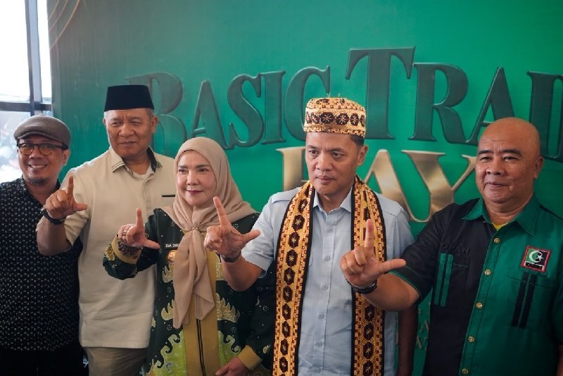 Habiburokhman Motivasi Kader HMI Hadapi Tantangan Organisasi dan Siapkan Pemimpin Baru