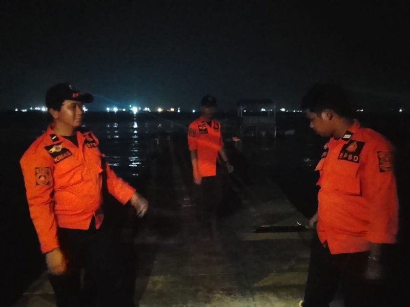 Patroli BPBD di Bumi Waras, Tidak Ada Kenaikan Air Laut yang Berdampak ke Permukiman