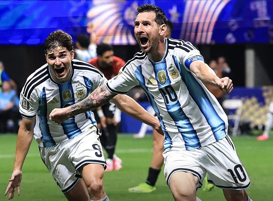 Comeback Luar Biasa Argentina, Juara Bertahan Selamat dari Kejutan Mesir