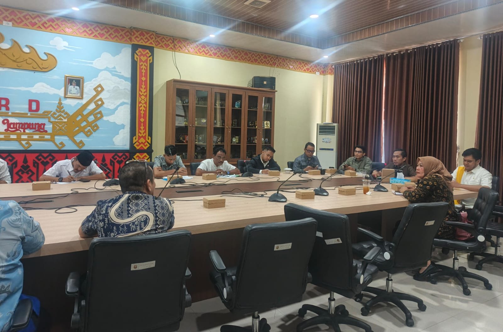 RDP SMA Siger: Laskar Lampung Pertanyakan Hibah Rp 350 Juta dan Legalitas Sekolah