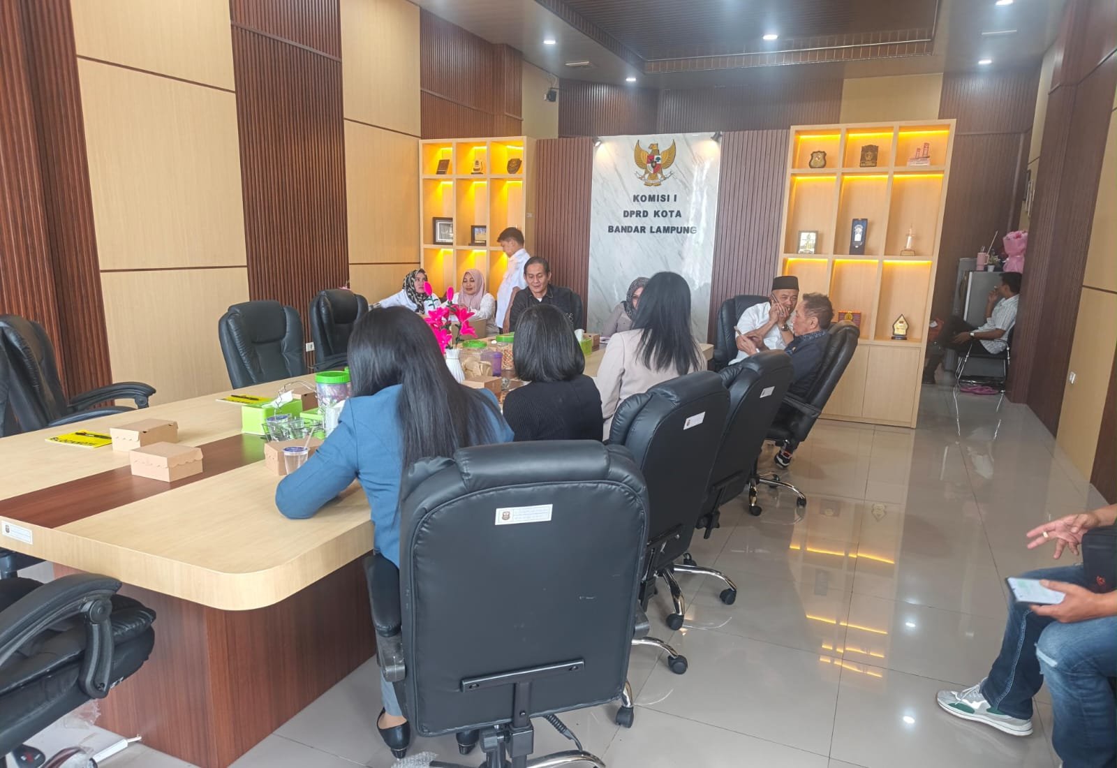 RDP DPRD dan Radisson Hotel Izin Parkir hingga Kemacetan di Kawasan MBK di Sorot