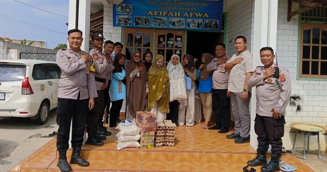 Polsek Tanjung Karang Timur Salurkan Bantuan Sembako ke Panti Asuhan Afifah Afwa