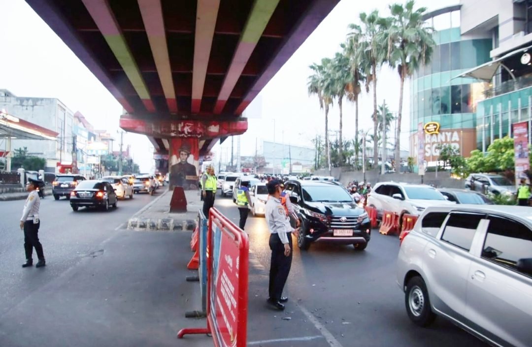 Dua U-Turn Flyover MBK Ditutup Saat Jam Sibuk, Polisi Uji Skema Baru Atasi Kemacetan