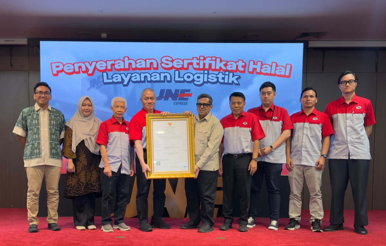 JNE Raih Sertifikasi Halal BPJPH, Perkuat Standar Layanan Logistik