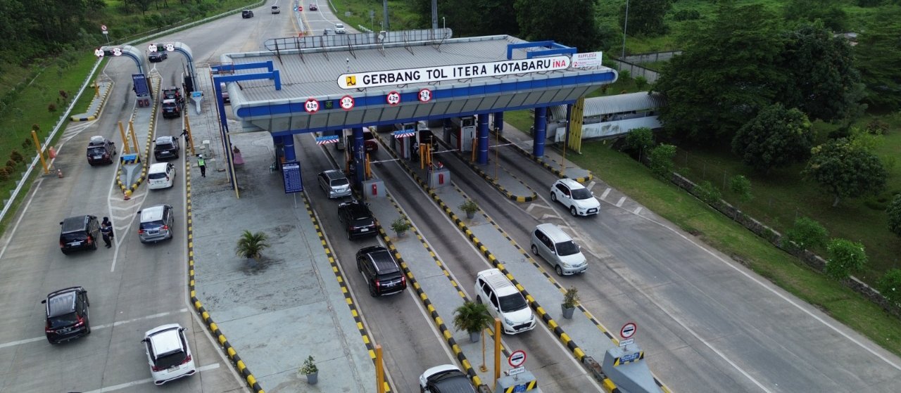 Warga dan Influencer Kompak Keluhkan Kenaikan Tarif Tol Lampung