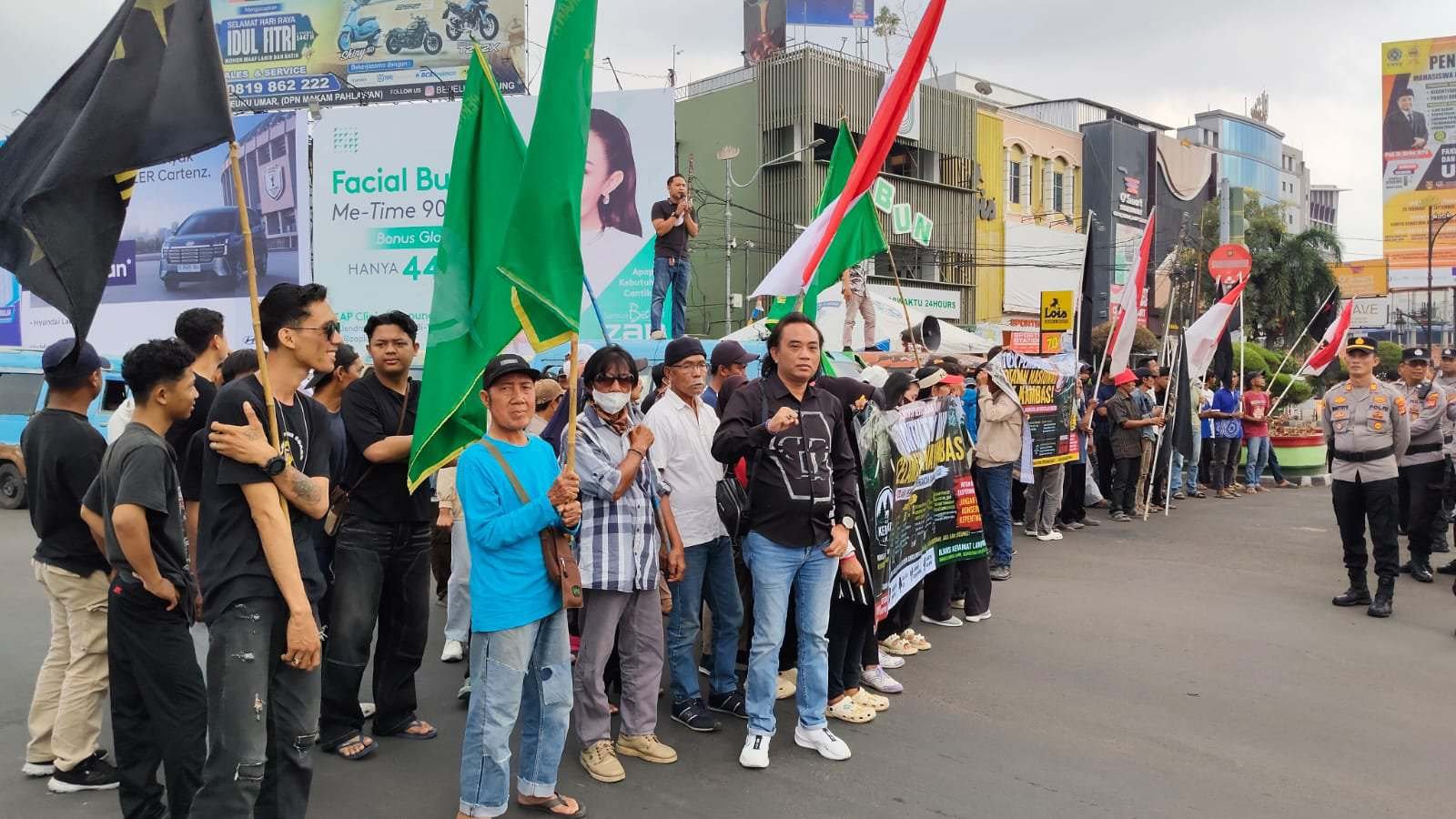 Pembangunan di TN Way Kambas Diprotes, Massa Minta Transparansi AMDAL Proyek