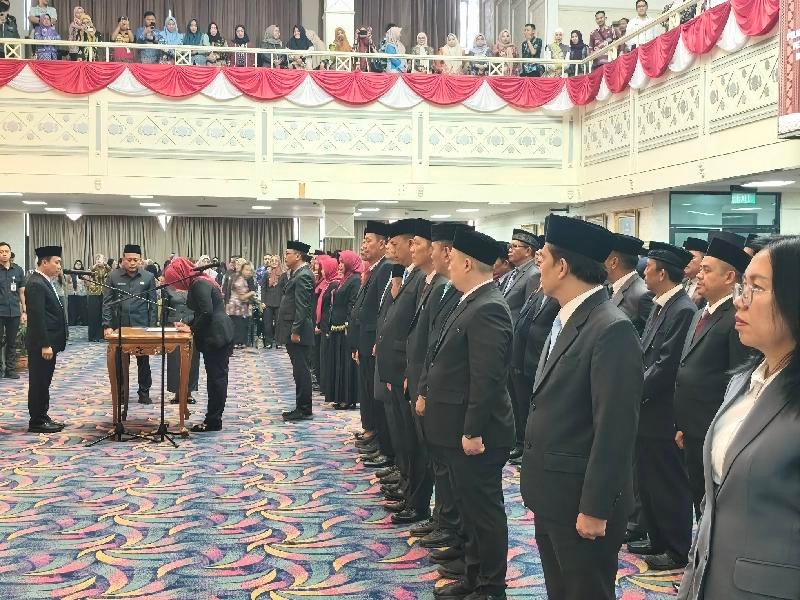 109 Pejabat Administrator dan Pengawas Pemprov Lampung Resmi Dilantik, Berikut Daftar Namanya