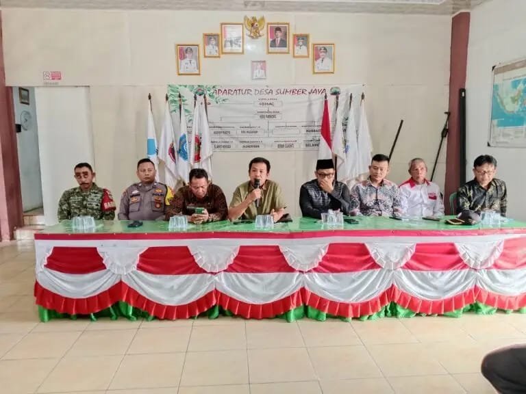 Warga Sumberjaya Jati Agung Ditawari Proyek PLTS 300 Hektare