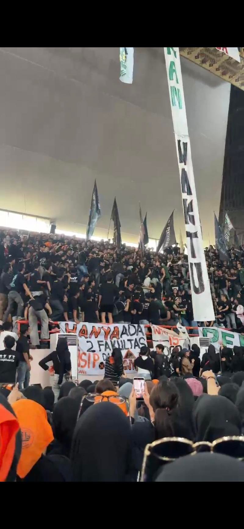 Parade Unila 2026 Ricuh, Mahasiswa FP dan FISIP Terlibat Perselisihan