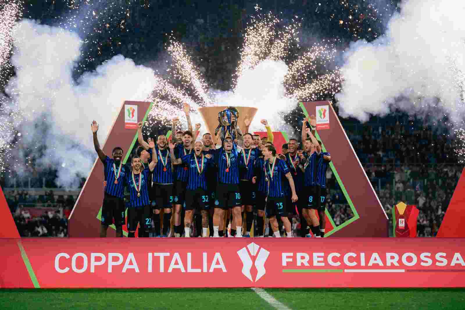 Inter Milan Sabet Double Winners Usai Taklukkan Lazio di Final Coppa Italia