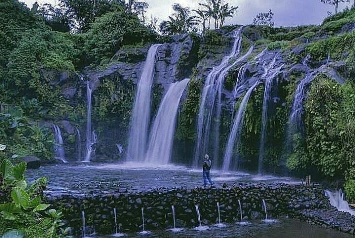 Air Terjun Kembar Arum, Pesona Tersembunyi di Lereng Gunung Raung