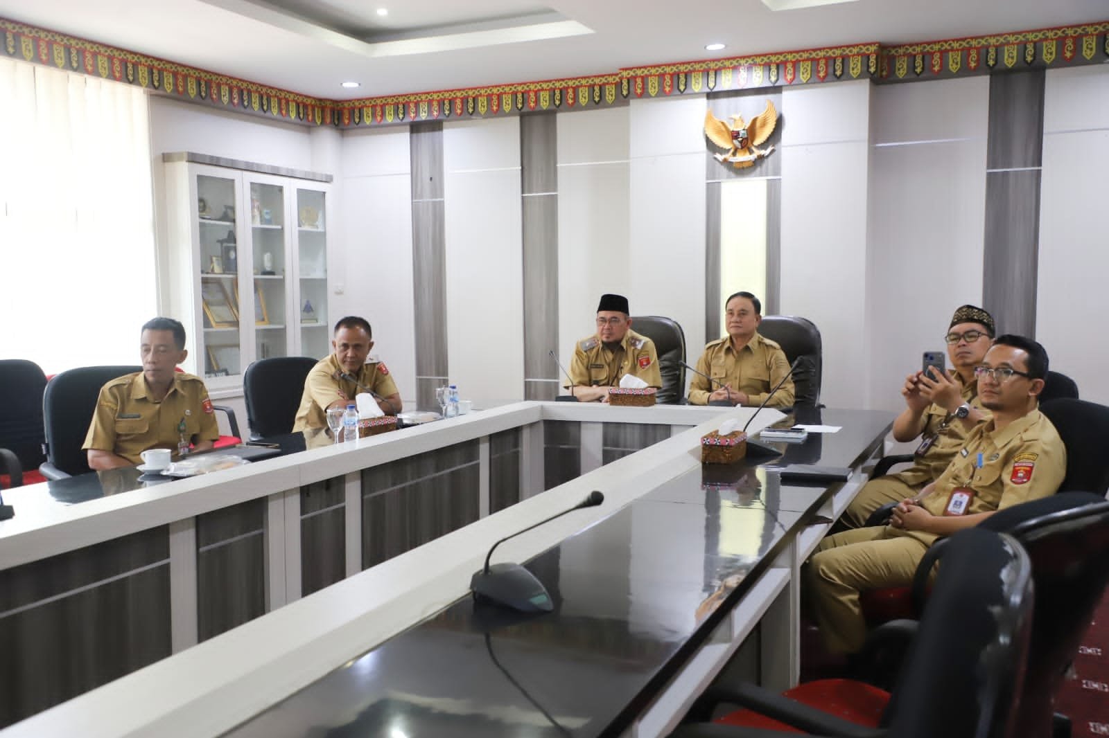 Presiden Prabowo Salurkan Sapi Kurban Jumbo 1 Ton ke Lampung Barat