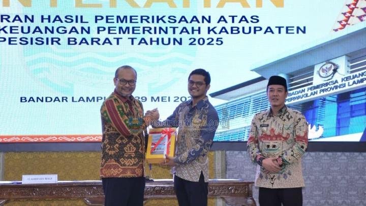 Pesisir Barat Pertahankan Opini WTP, Tujuh Tahun Beruntun Raih Predikat Terbaik BPK