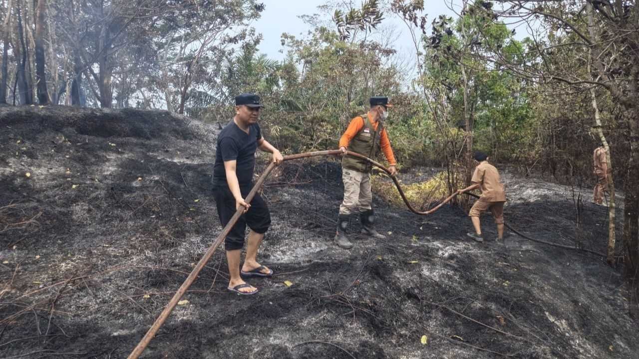 Karhutla Kembali Terjadi, Satu Hektare Semak Belukar Terbakar di Pesisir Tengah
