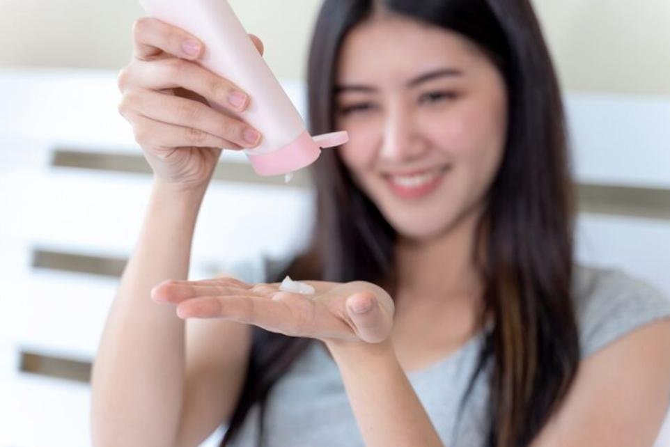 Body Lotion SPF 50 Terbaik, Rahasia Kulit Sehat, Cerah, dan Terlindungi dari Terik Matahari