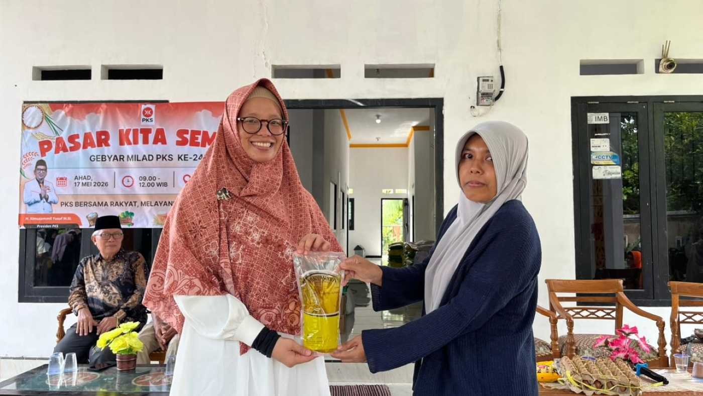 Milad ke-24, PKS Pesbar Gelar Pasar Murah untuk Warga