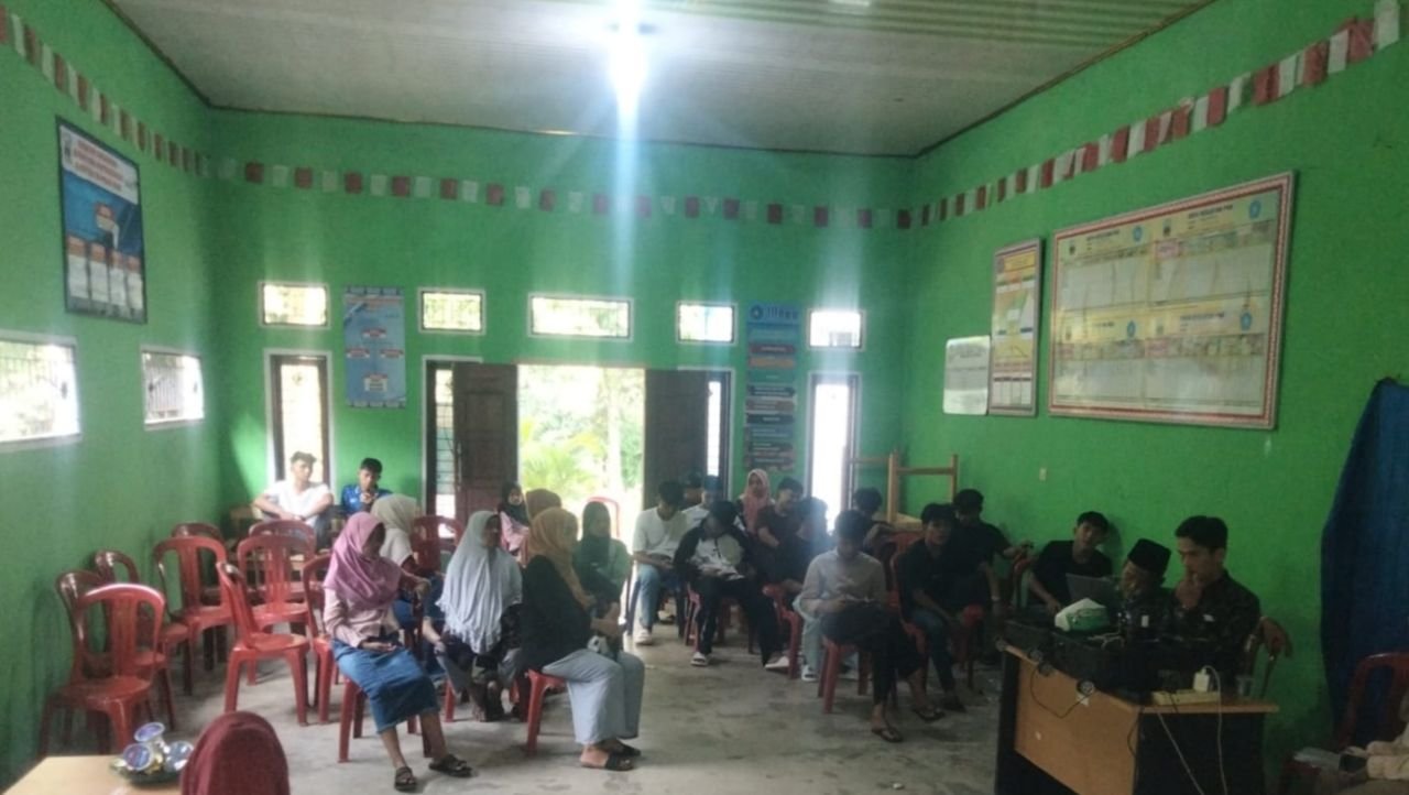 Pelayanan Jemput Bola Disdukcapil Pesbar Layani 97 Warga dalam Dua Hari