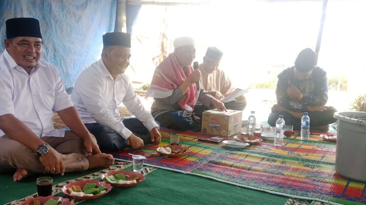 Tradisi Sedekah Bumi Kembali Satukan Warga Pekon Manggarai