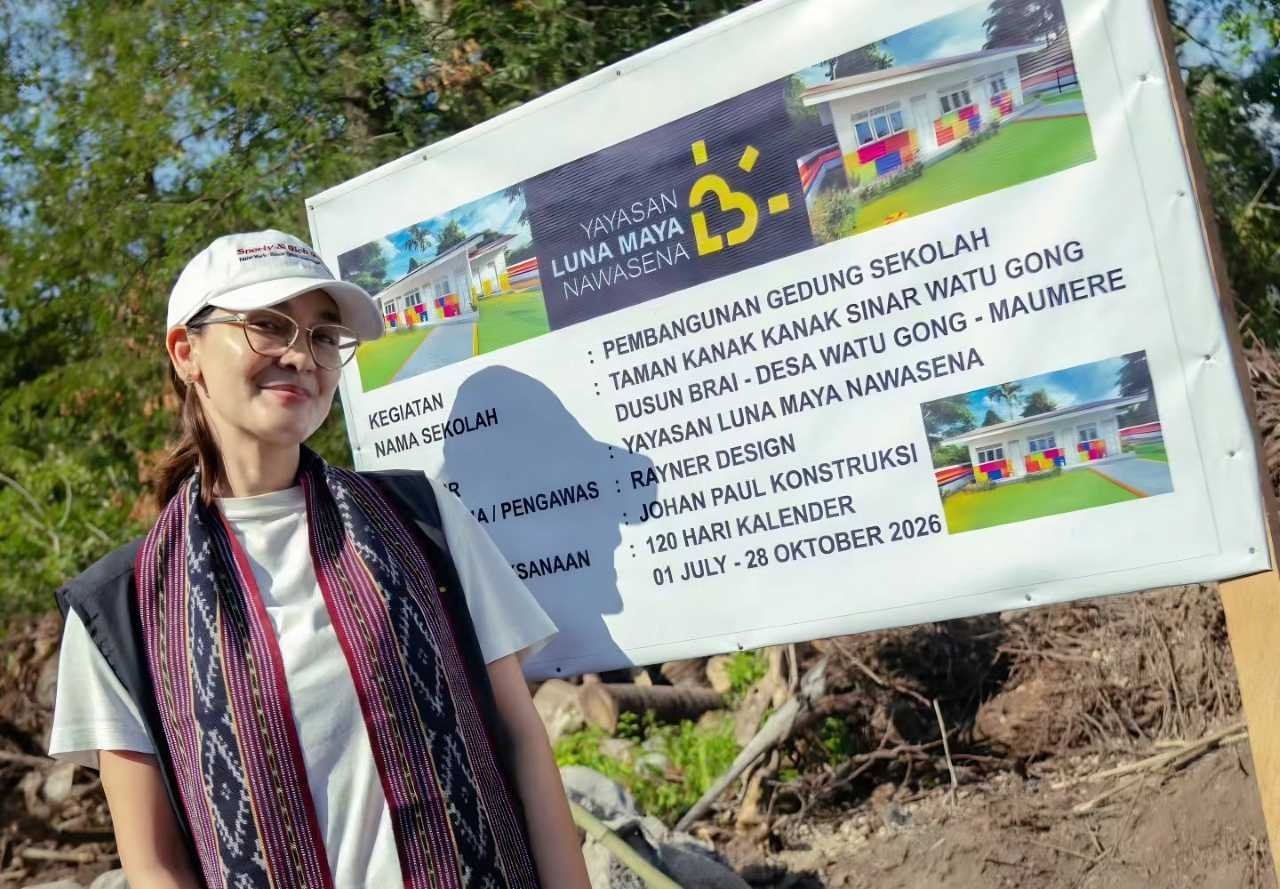 Luna Maya Wujudkan Amanah Mendiang Tante dengan Bangun Sekolah di Maumere