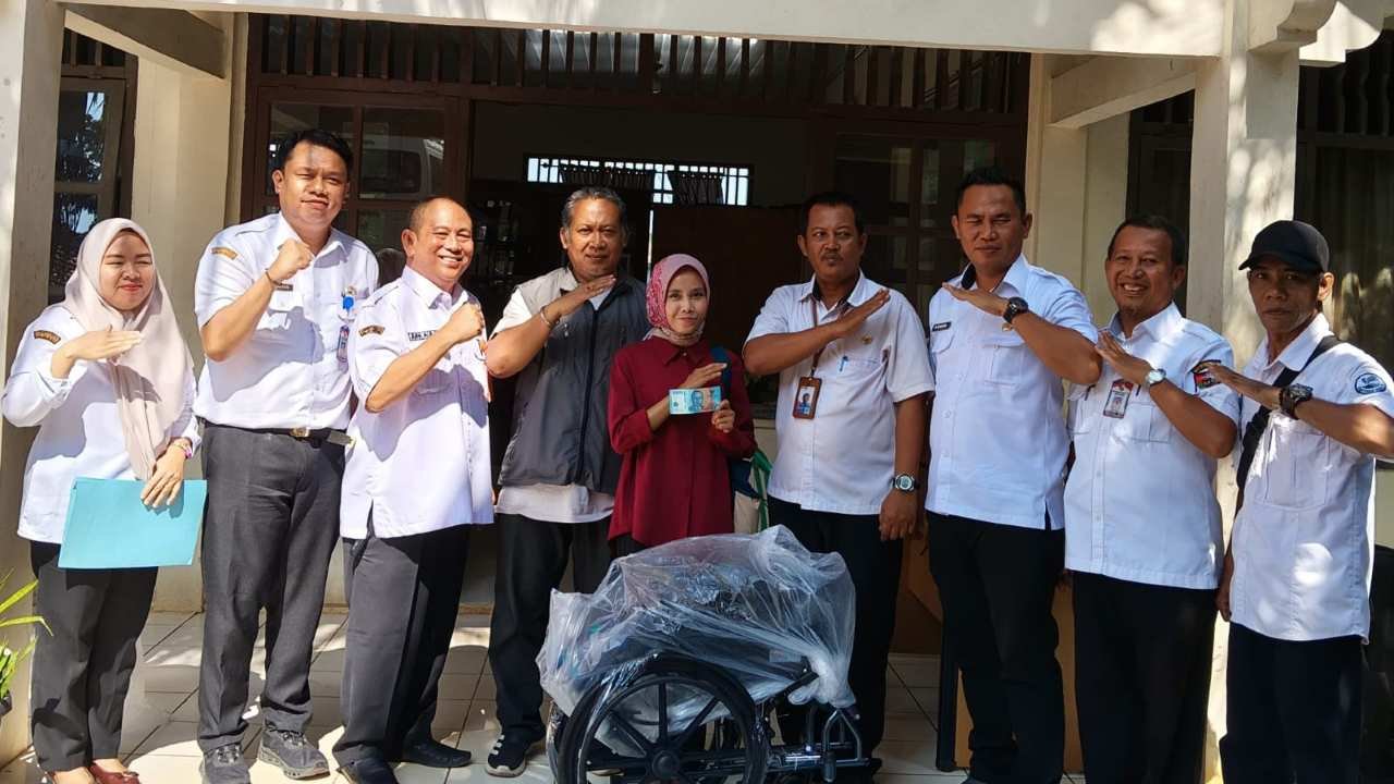 Kemensos Salurkan Santunan Kematian Korban Kebakaran di Lampung Utara Sebesar Rp15 Juta
