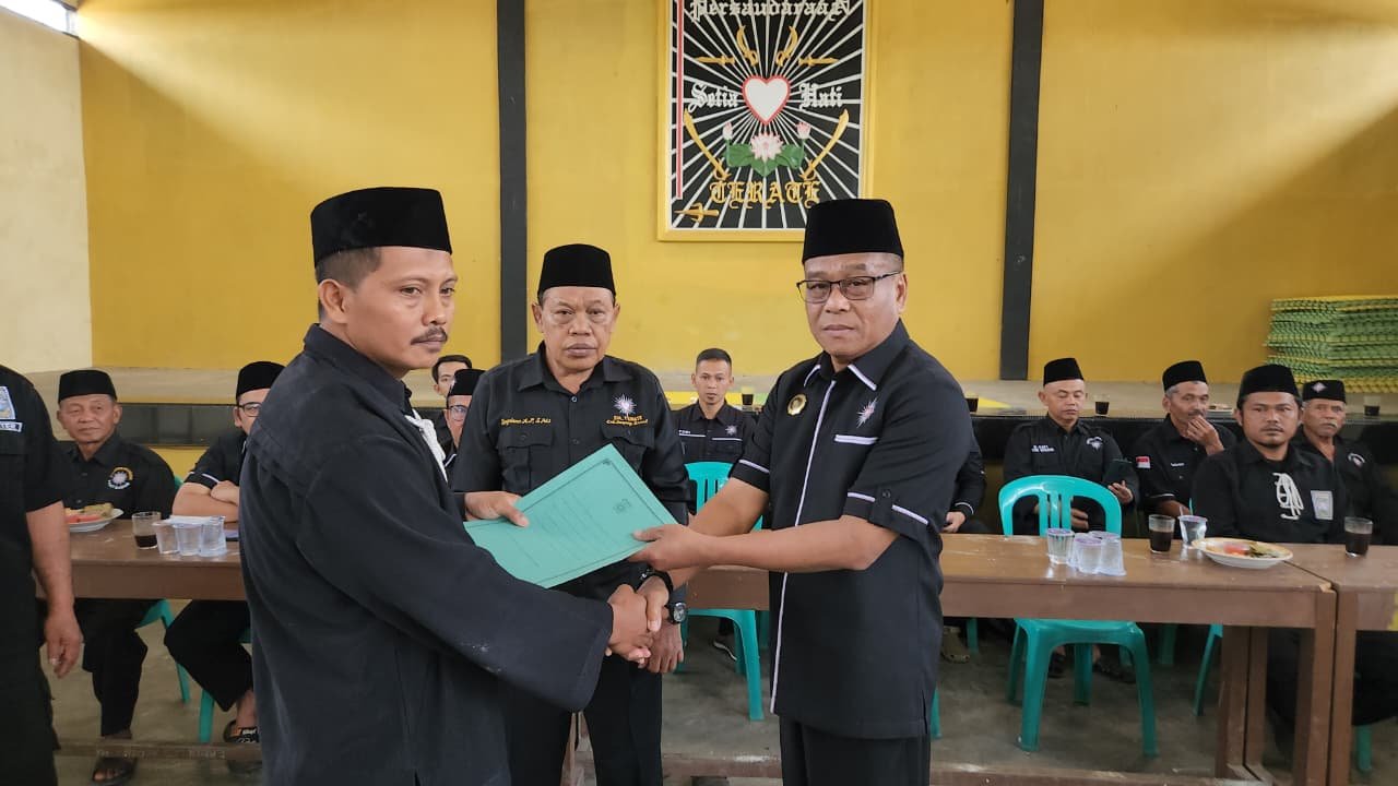 Mandat Kepemimpinan Dikembalikan, Mayor Inf Suroto Kembali Nahkodai PSHT Lambar NIC 068