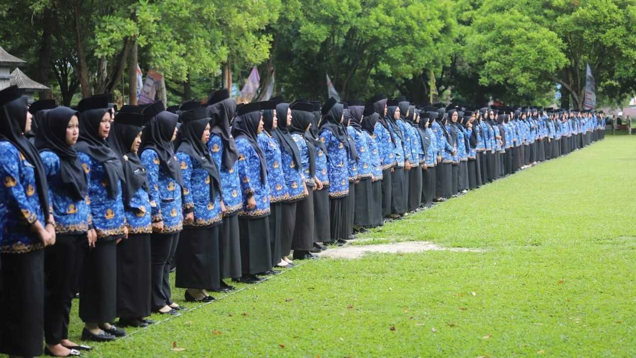 Bupati Parosil Pastikan Kontrak PPPK Paruh Waktu Lambar Diperpanjang