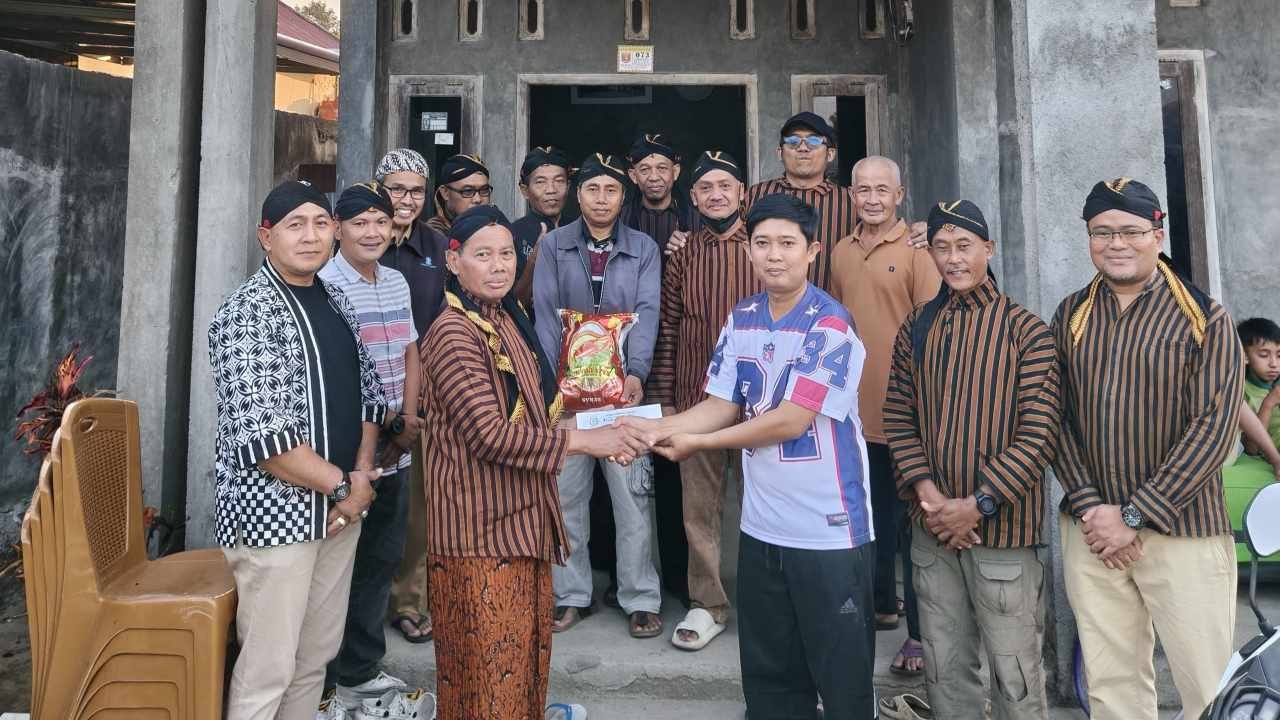 Pujakesuma Lambar Galang Donasi untuk Korban Kebakaran di Kubu Prahu