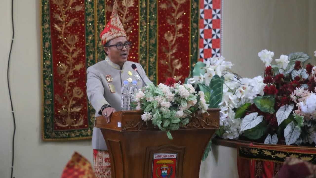 HUT ke-35 Lampung Barat, Parosil Ungkap Ekonomi Tumbuh 5,45 Persen