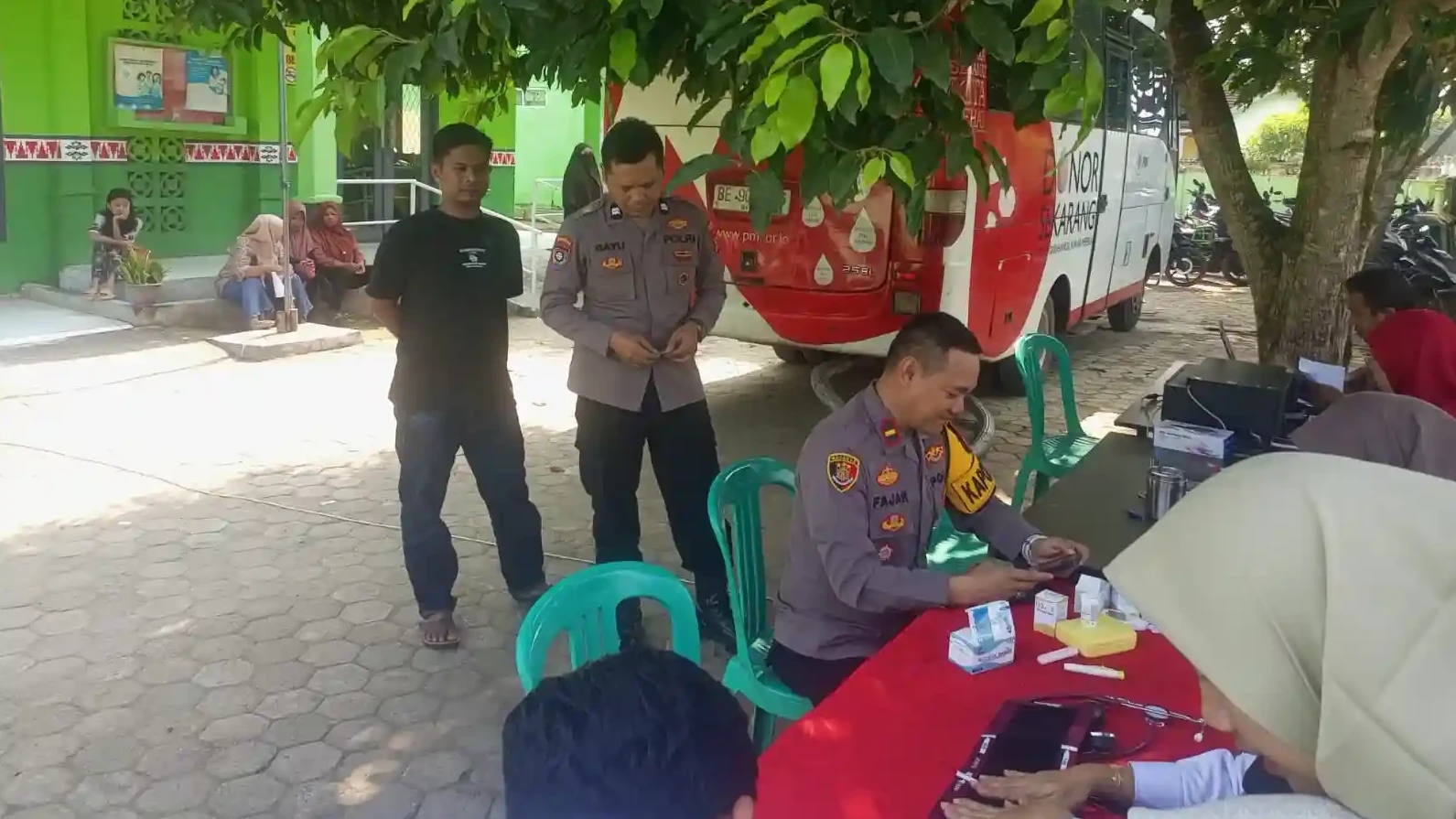 Polsek Bunga Mayang dan PMI Kumpulkan 53 Kantong Darah Lewat Aksi Donor Massal