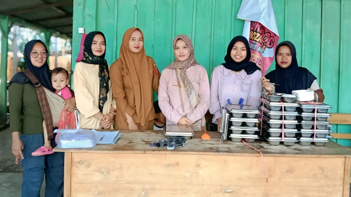 Pemdes Sumber Alam Pantau Penyaluran MBG untuk Ibu Hamil, Ibu Menyusui, dan Balita